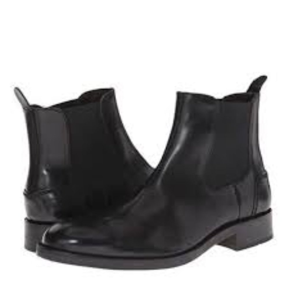 NEW Calvin Klein FENWICK Black Chelsea Boots - 8.5 - Picture 2 of 9
